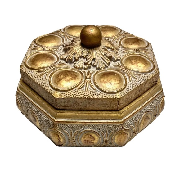 Vintage Baroque Gold Jewelry Box SPI San Pacific Ornate Keepsake Box w/lid - Picture 1 of 6